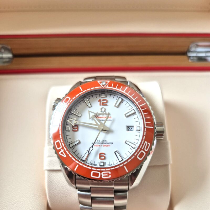 Omega Seamaster Planet Ocean 600m Master Red Bezel Immaculate 215.30.44.21.04.001